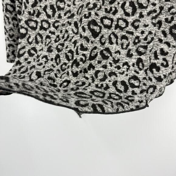 Joseph Ribkoff Asymmetrical Animal Pattern Knit Tunic Size 6 Long Sleeve Artsy - Picture 7 of 10